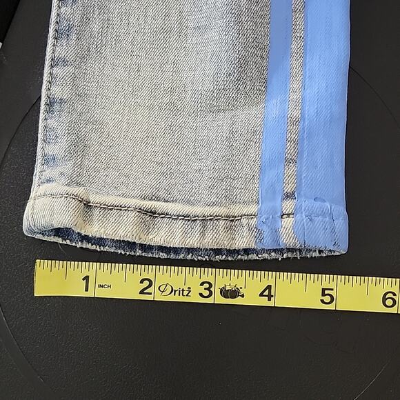 Homme + Femme Men's Trademark Slim Fit Light Blue Denim Jeans 28 - Picture 11 of 13